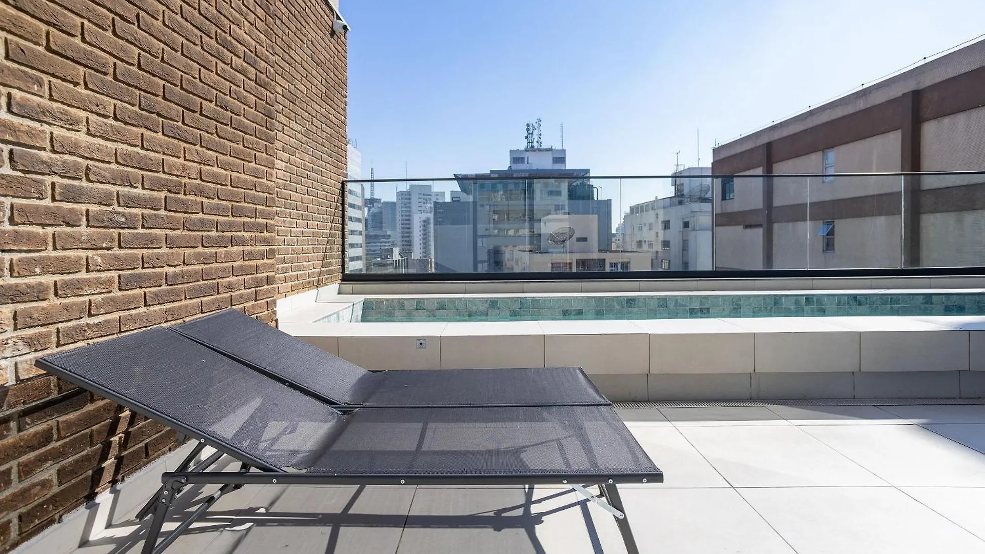 Step Up Paraiso São Paulo Apartament