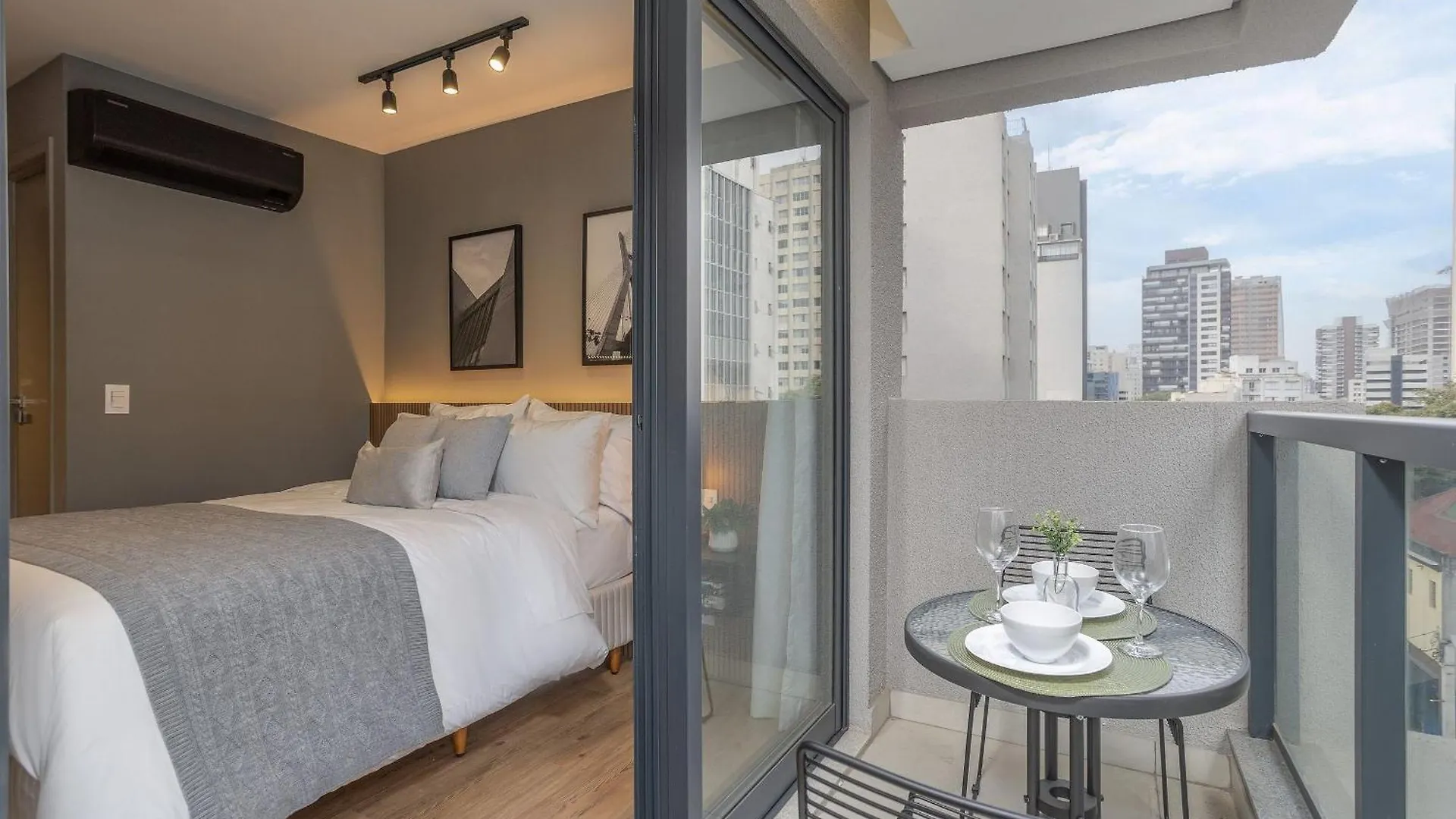 Step Up Paraiso Sao Paulo Apartment